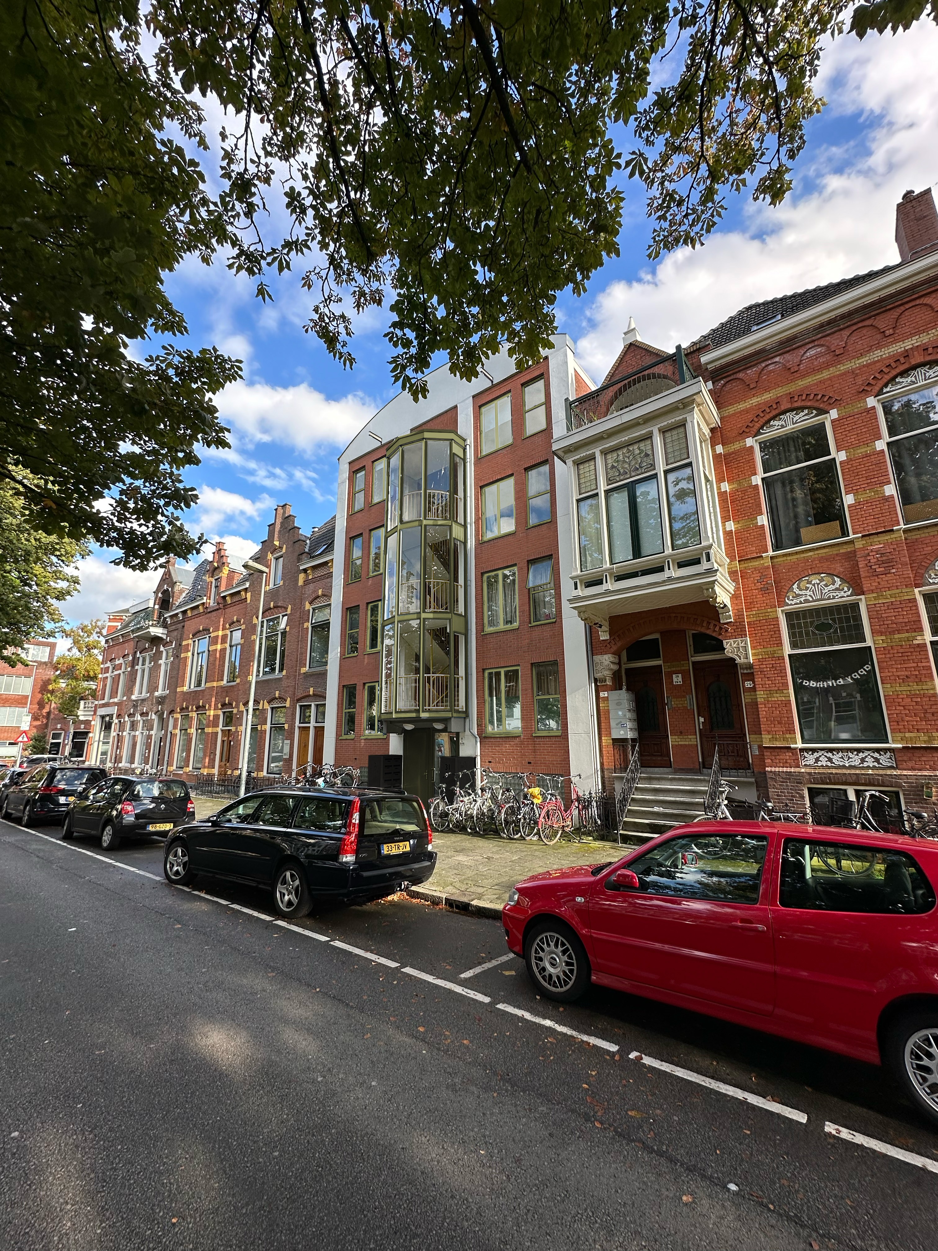 Radesingel vanaf de weg kleurkeuze fris en klassiek